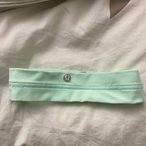 Lululemon light aqua headband